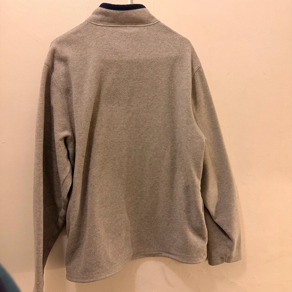 Vintage Old Navy Men's Tan Sweater - Picture 3 of 4